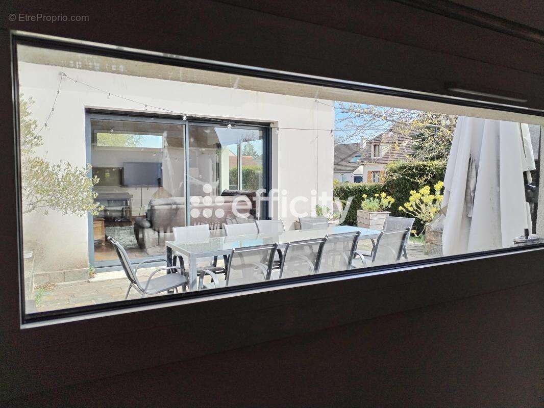 Maison à MAGNY-LES-HAMEAUX