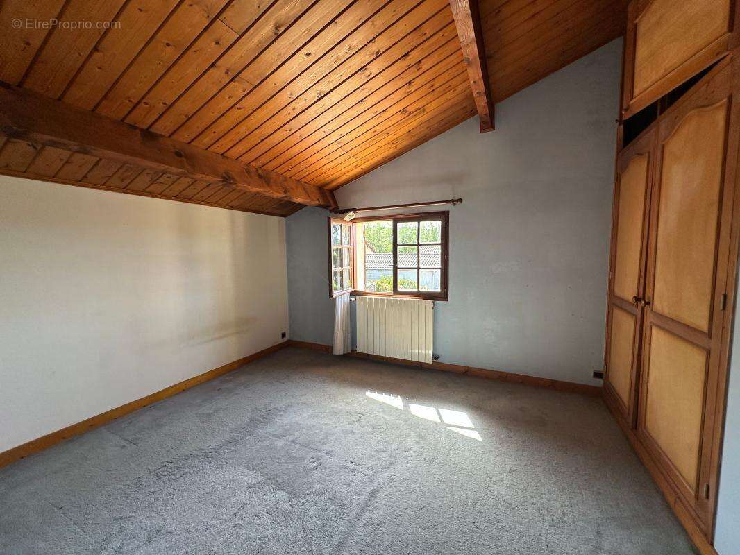 Maison à VILLANDRAUT