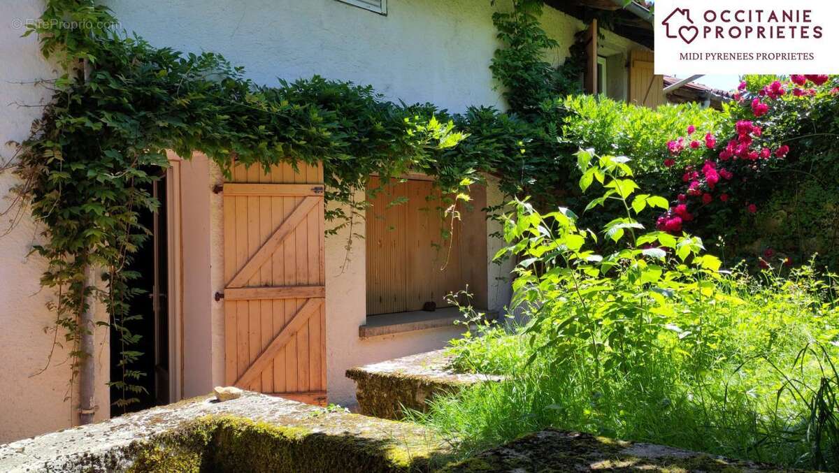 Maison à LES BORDES-SUR-ARIZE
