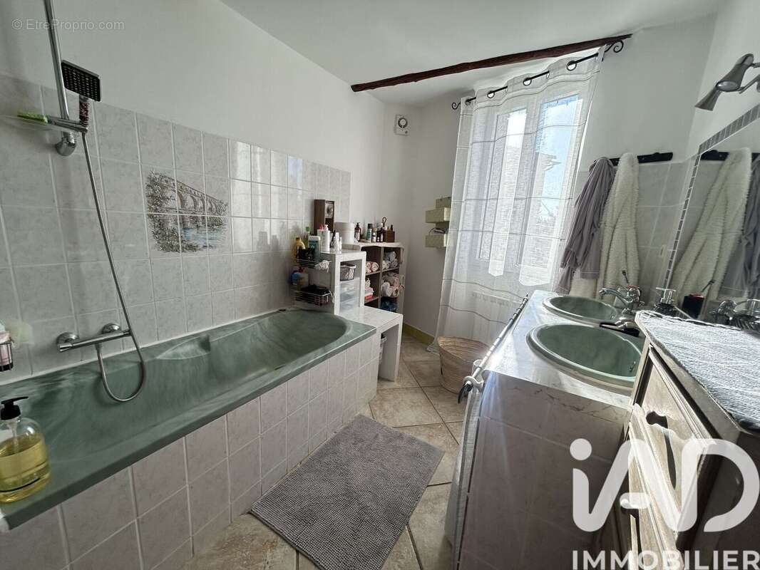 Photo 5 - Maison à VINON-SUR-VERDON