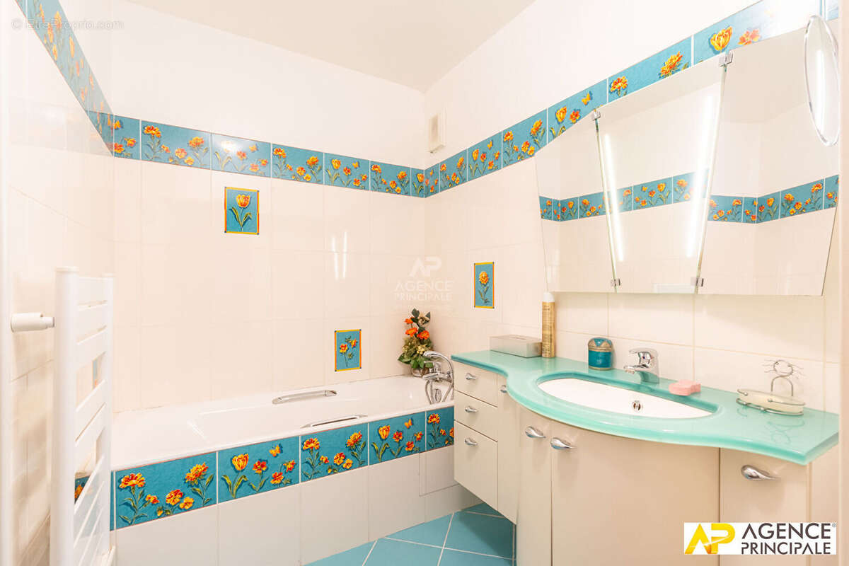 Appartement à MAISONS-LAFFITTE