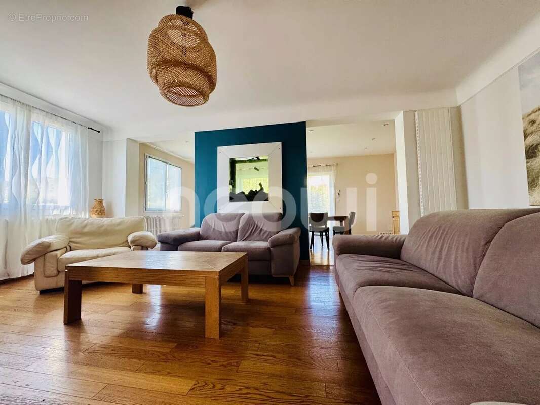 Maison à CHATELGUYON