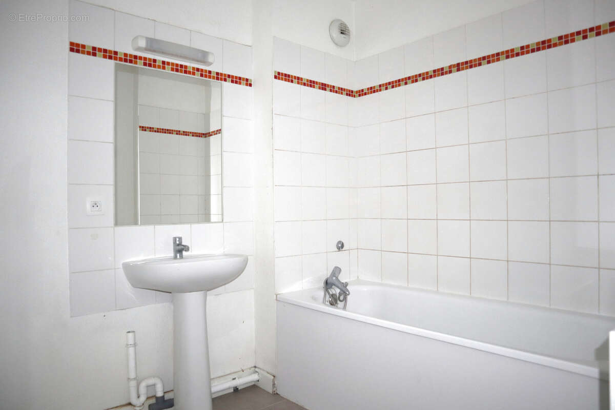 Appartement à VILLENAVE-D'ORNON