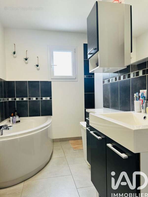 Photo 4 - Maison à SAINT-SAIRE