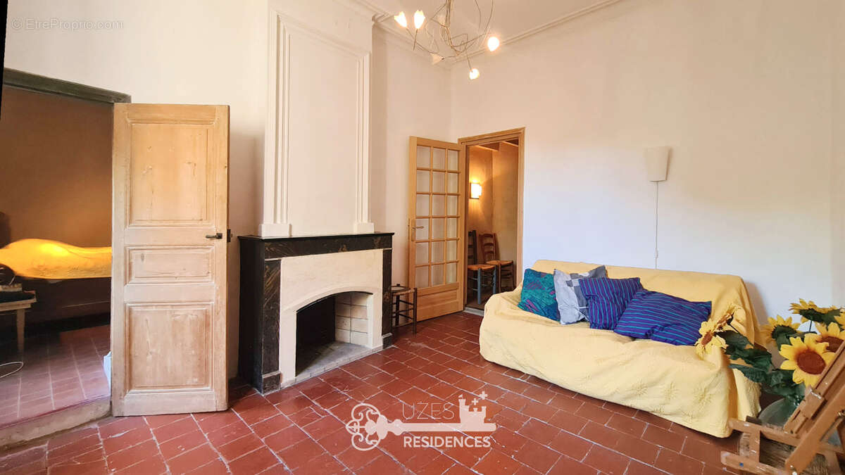 Maison à UZES