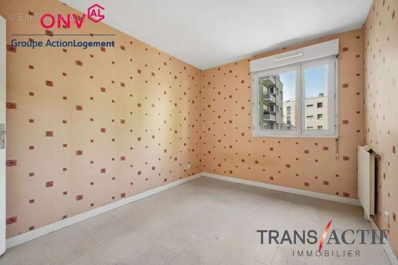 Appartement à SAINT-CYR-L'ECOLE