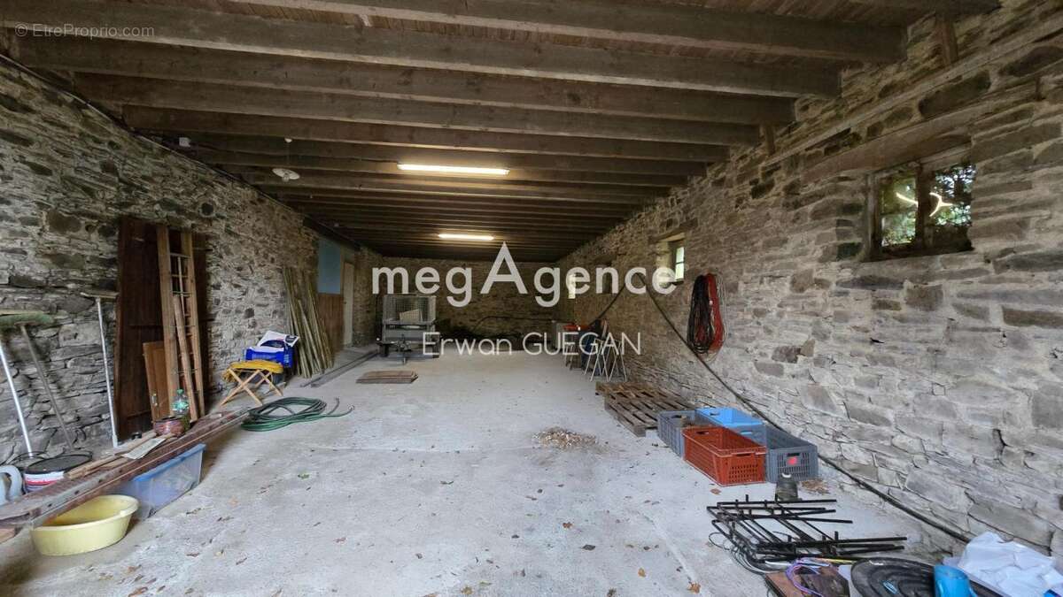 Maison à KERGRIST-MOELOU