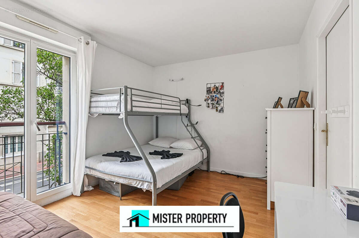 Appartement à LEVALLOIS-PERRET