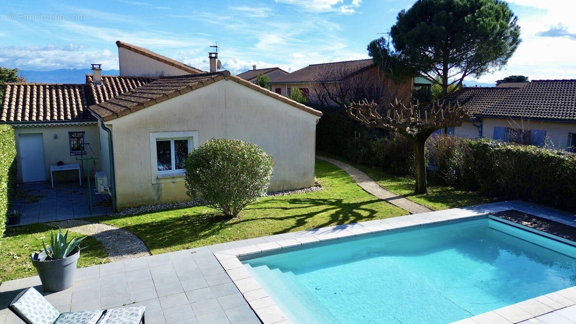 Maison à CORNAS
