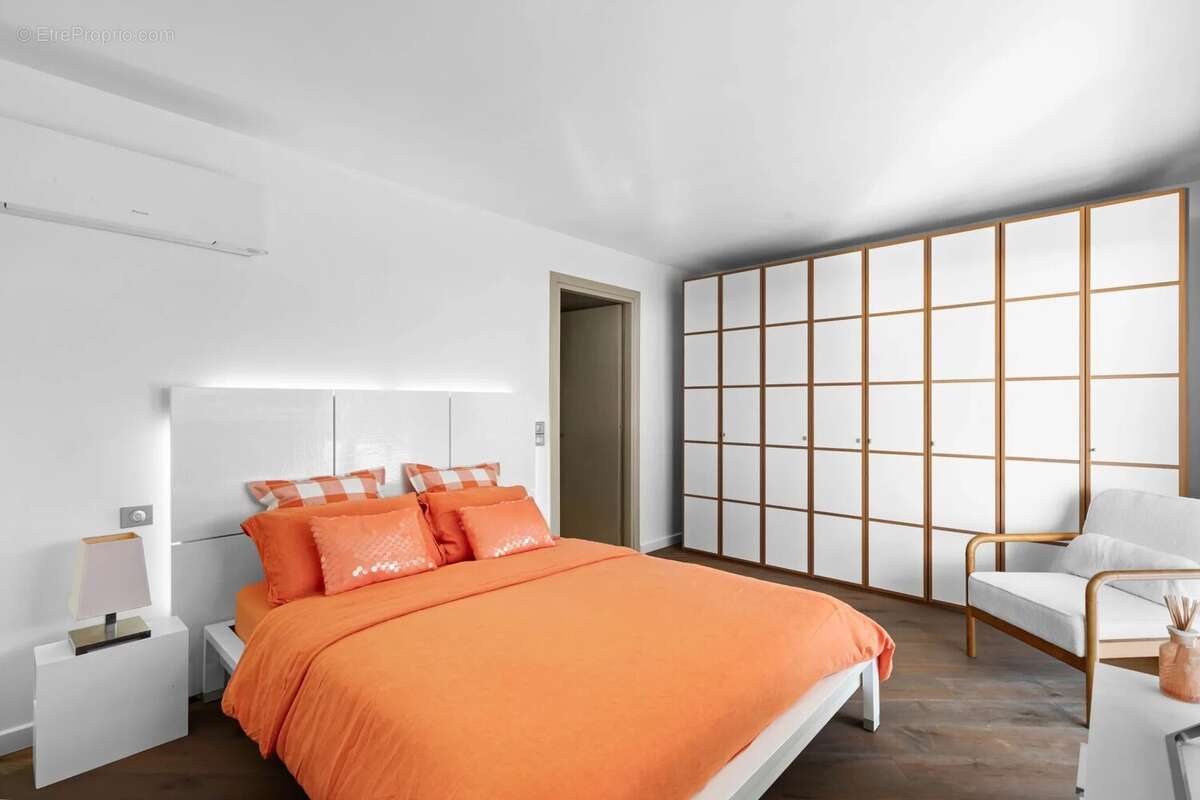 Appartement à LE CANNET