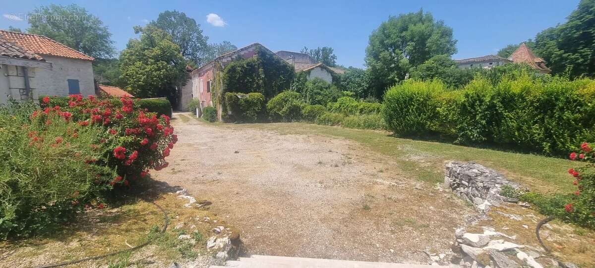 A vendre avec l'Agence Immobilière Le Pic du Quercy - photo 37