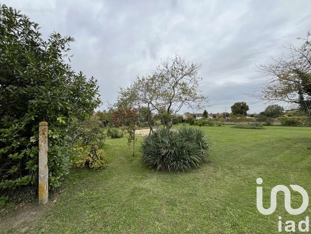 Photo 4 - Terrain à SAINT-MARTIN-LA-GARENNE