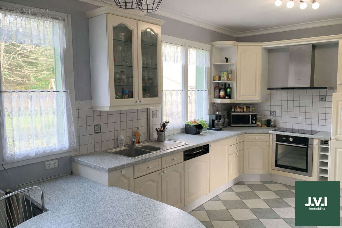 Maison à MONTMORENCY