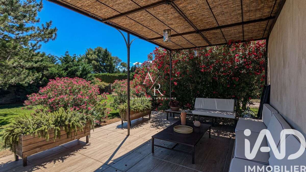 Photo 3 - Maison à ARLES