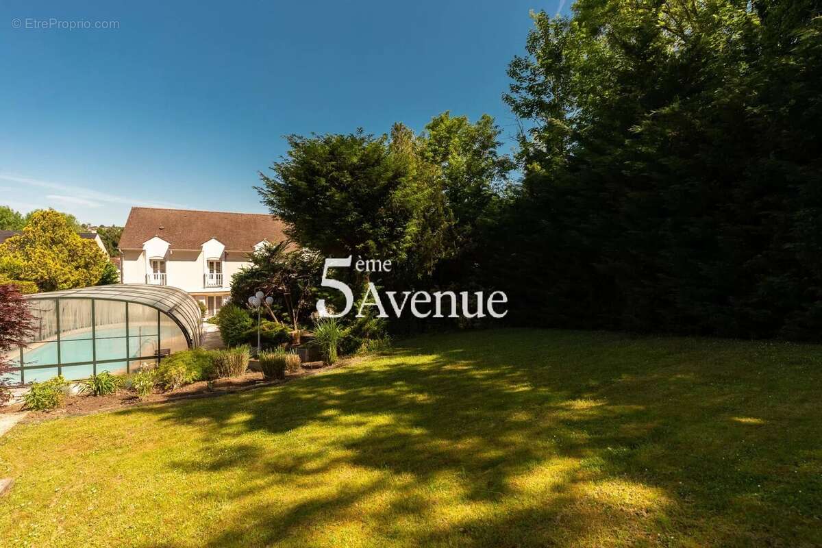 Maison à LAGNY-SUR-MARNE