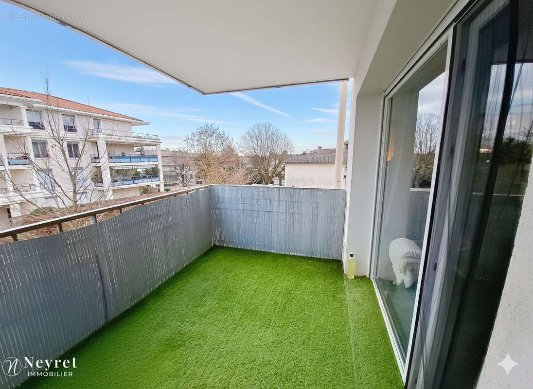 Rare, T2 de 41,69 m2 dans une résidence standing avec garage et place de parking en sous sol sécurisée - photo 2