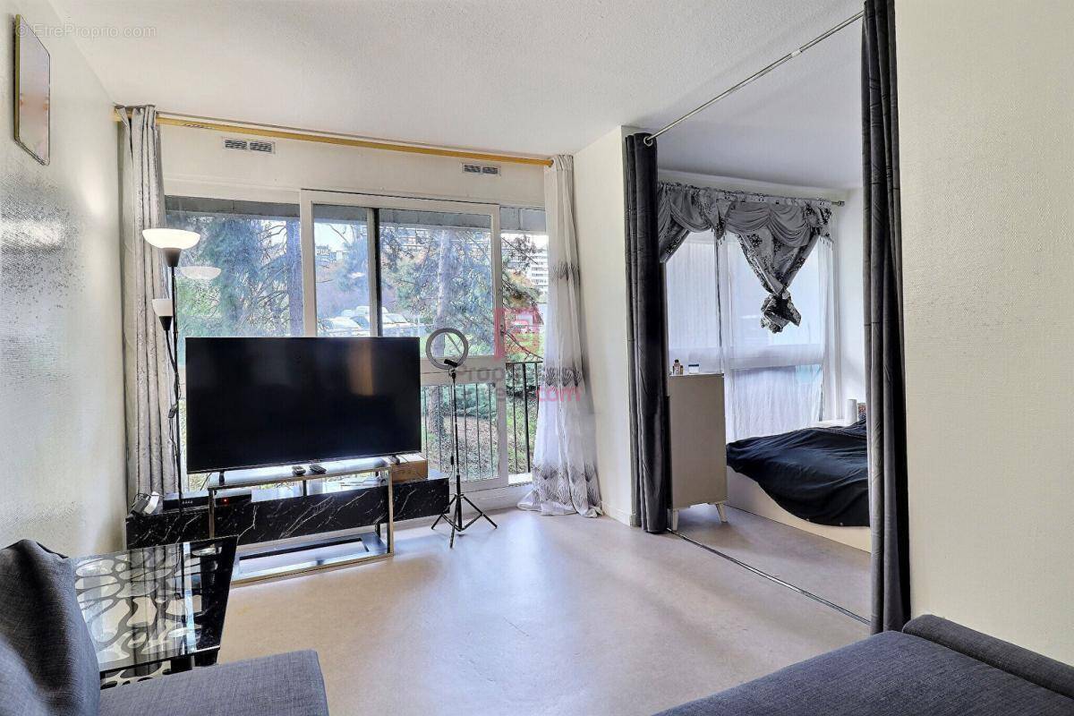 Appartement à GRIGNY