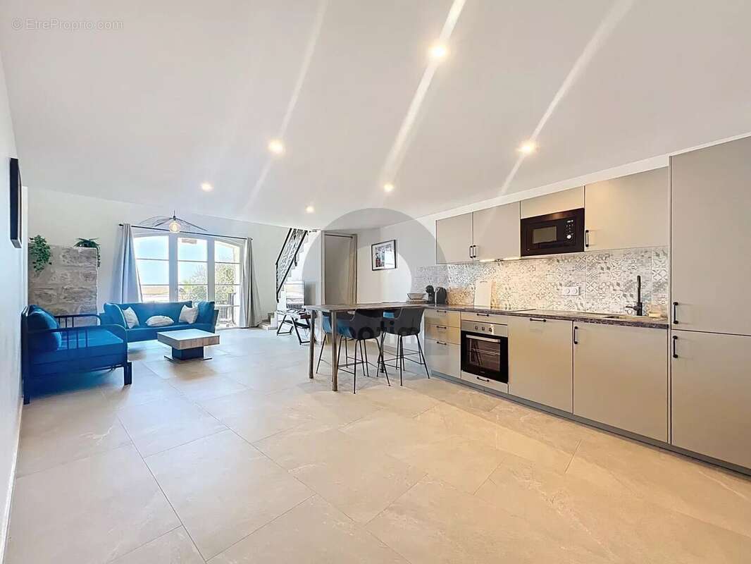 Appartement à MENTON