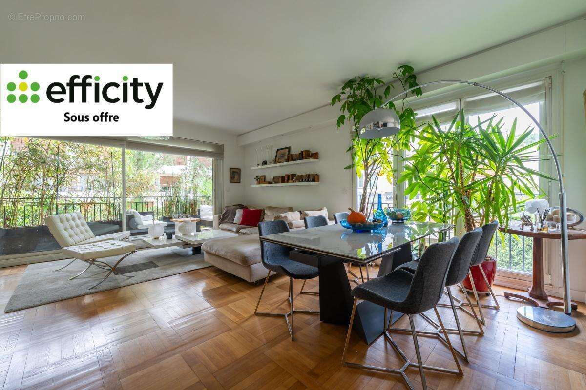 Appartement à VILLE-D'AVRAY