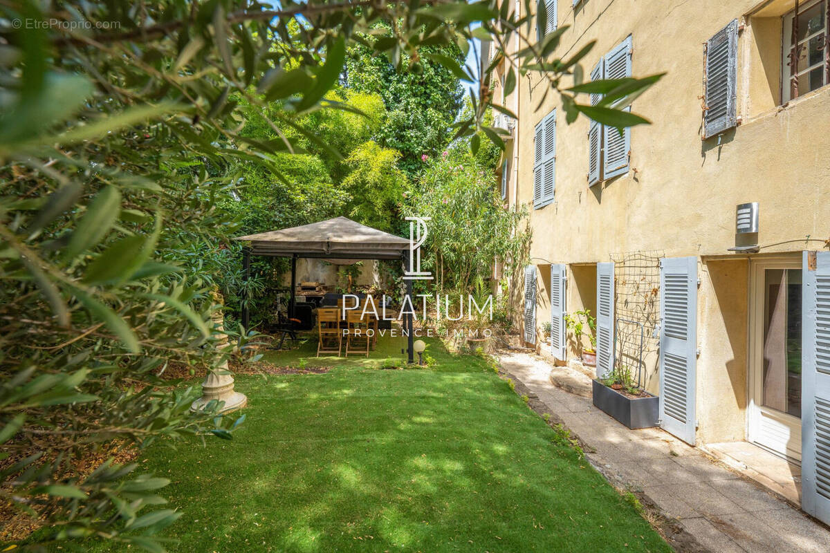 Appartement à AIX-EN-PROVENCE