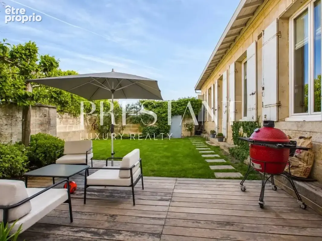 Piscine judaique - maison 300 m² - garage - photo 18