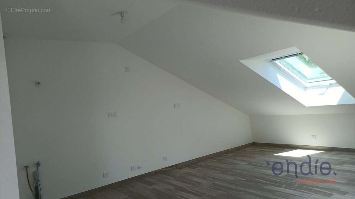 ROSENAU  Magnifique F2 de standing au dernier étage avec terrasse de 18,86 m² - photo 16