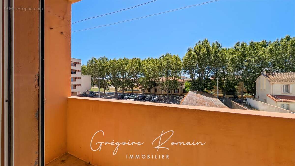 Appartement Port Saint Louis Du Rhone 4 pièce(s) 61 m2 - photo 3