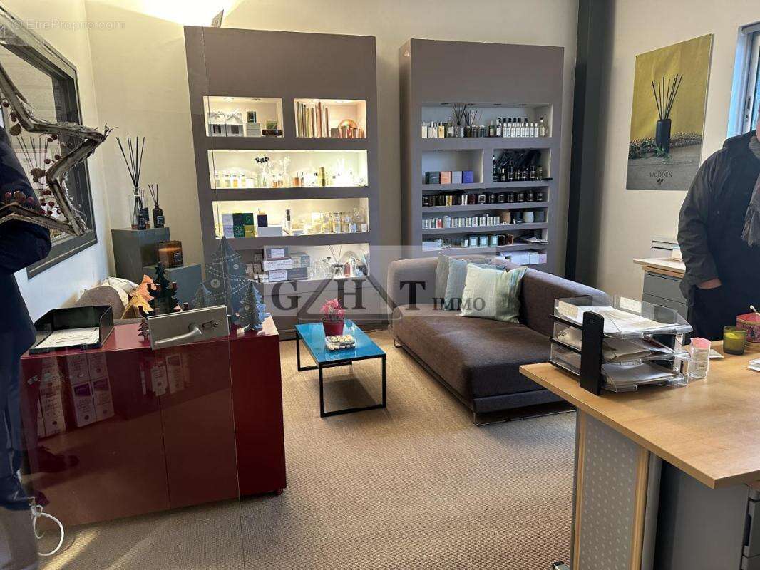Batiment indépendant à vendre - photo 6