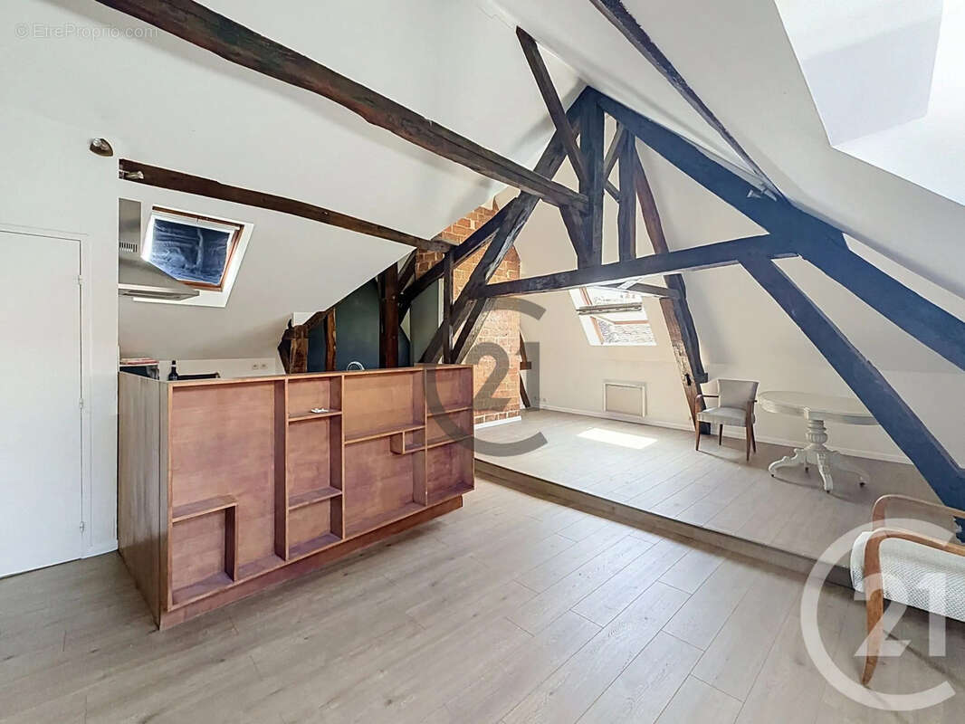 Appartement 60 m² à Troyes  - photo 2