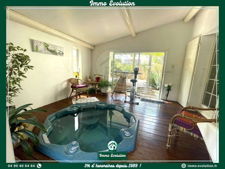 Maison 147 m² à Bagnols-Sur-Ceze  - photo 6