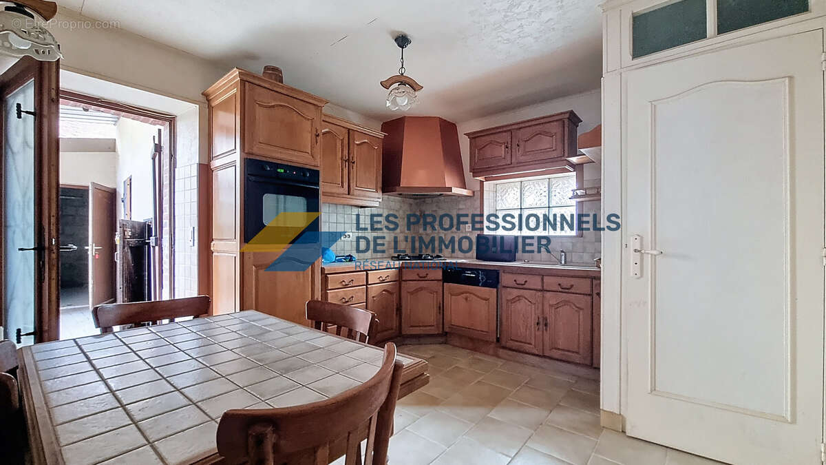 Maison à BRANSLES