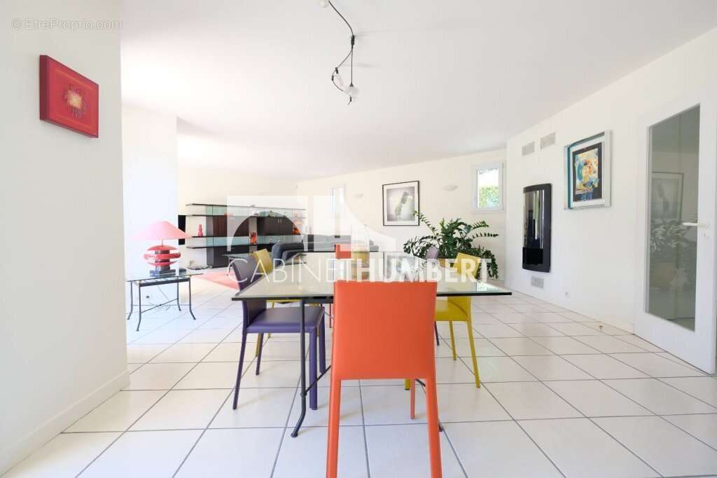 Maison à SAINT-PAUL-EN-CORNILLON