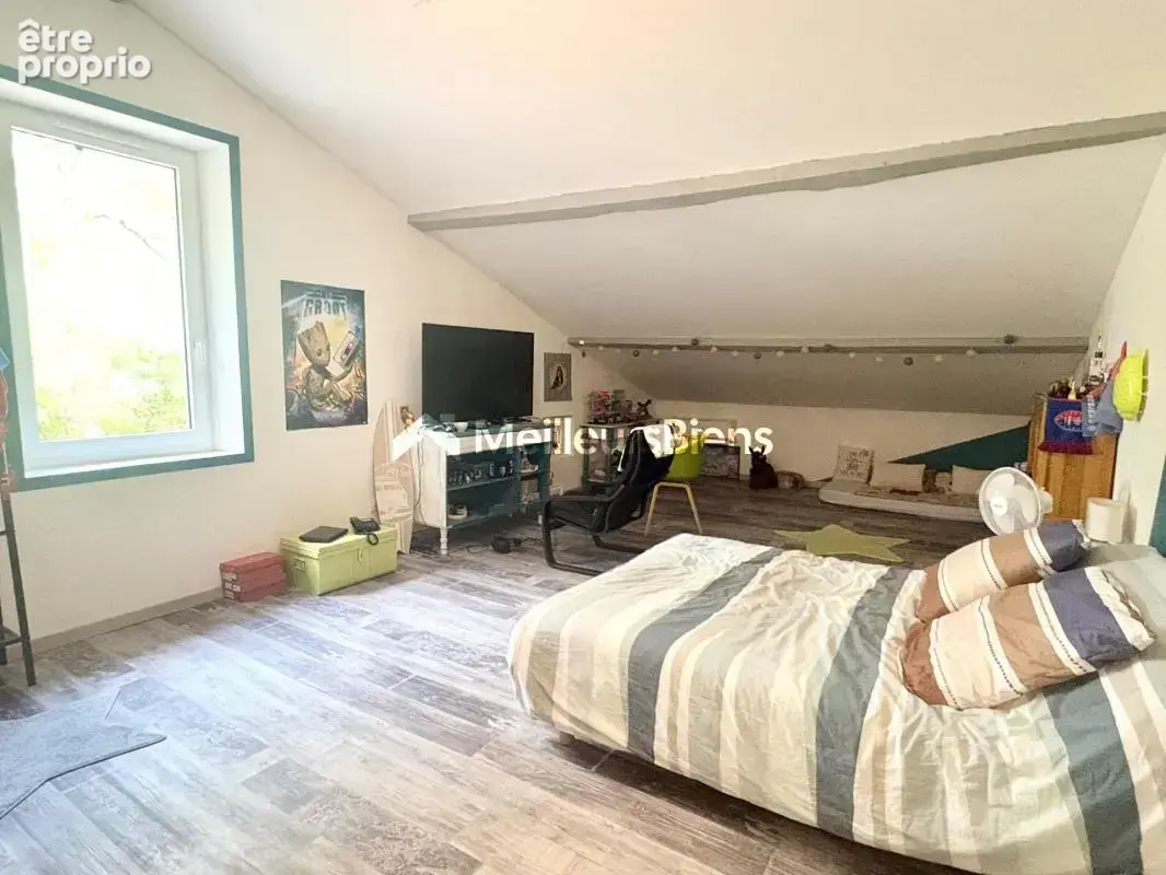 Maison familiale 240 m² avec grand terrain arboré - photo 12