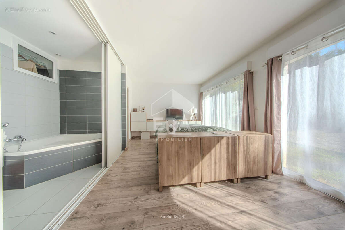 Maison à CASTELNAU-D'ESTRETEFONDS