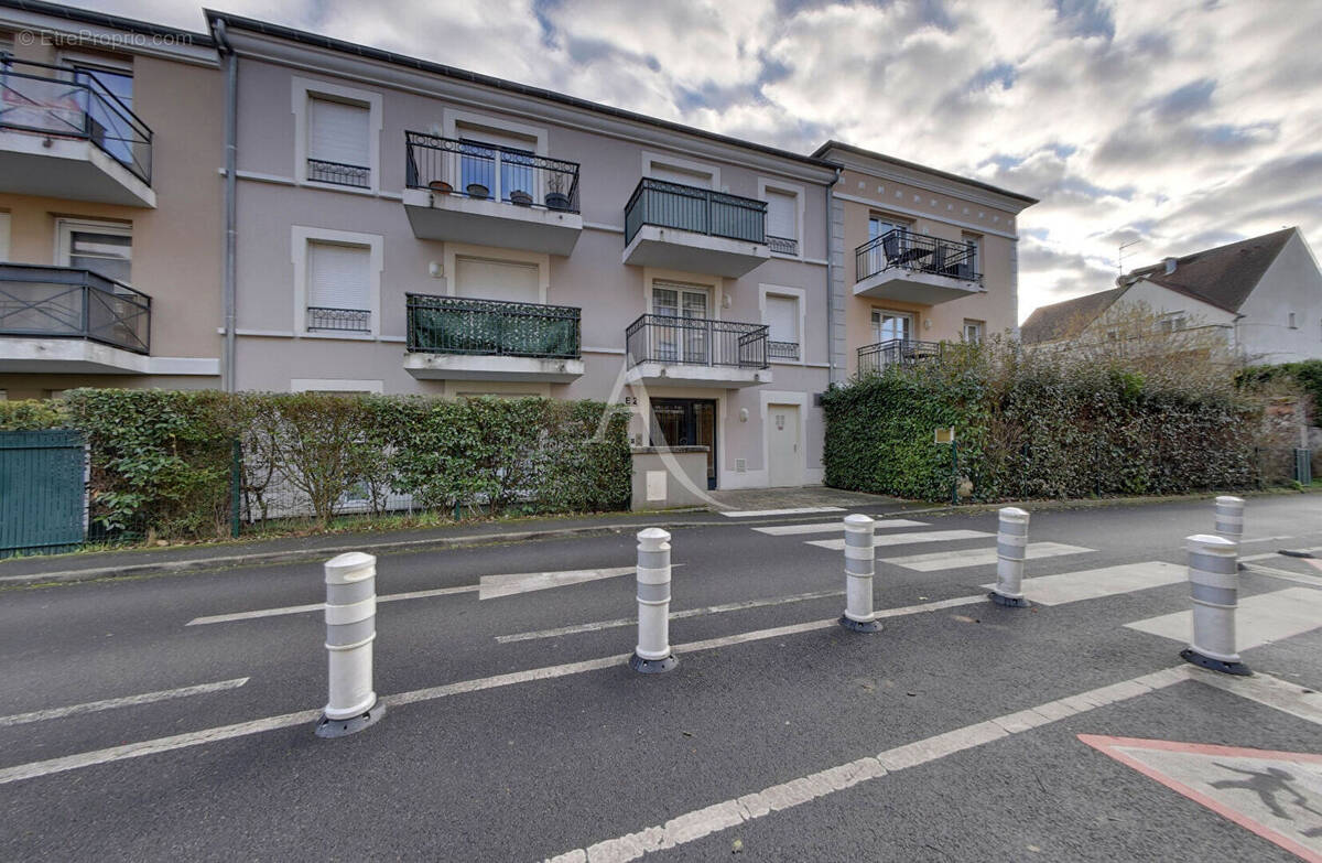 Appartement à OZOIR-LA-FERRIERE