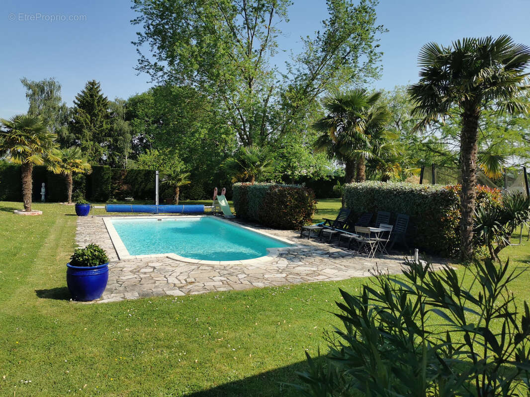 Maison à SAINT-JULIEN-SUR-CHER