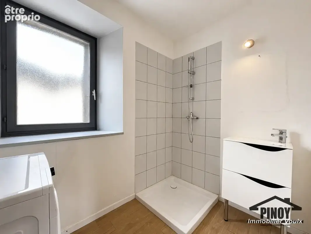 Maison ancienne sans travaux avec grande cour - coeur de Chéroy - 129.000€ - photo 7