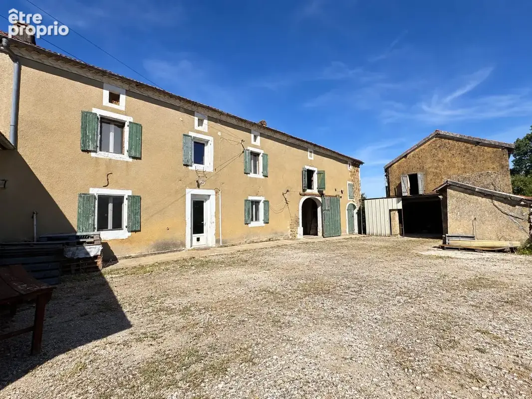 Maison à HAGETMAU