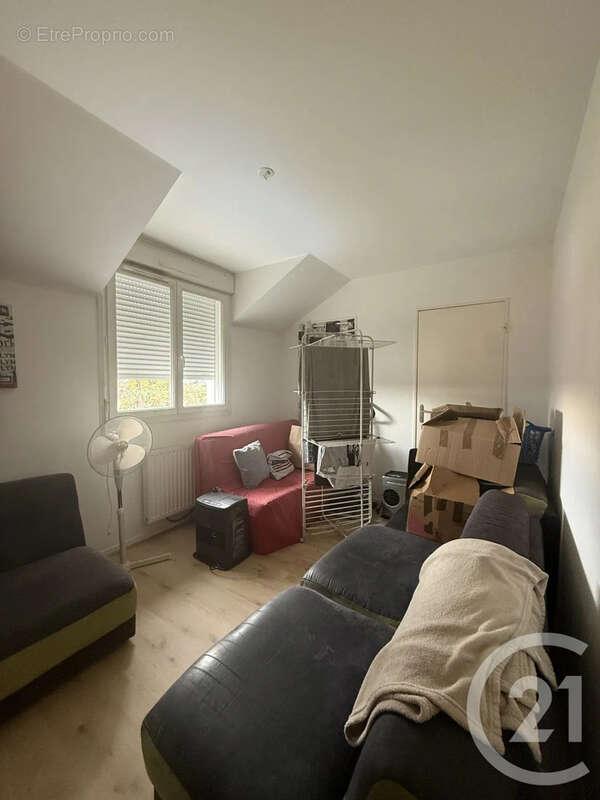 Appartement à YZEURE