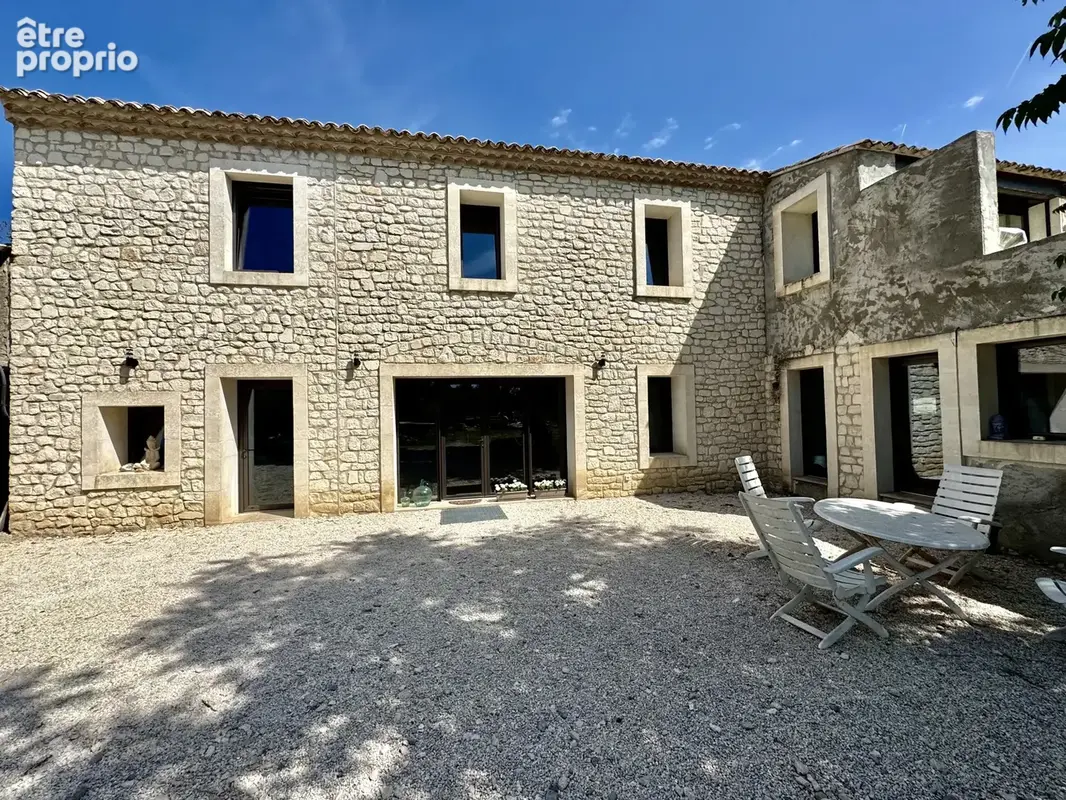 Authentique Mas en pierre rénové sur 1HA de terrain - Vue Luberon - photo 2