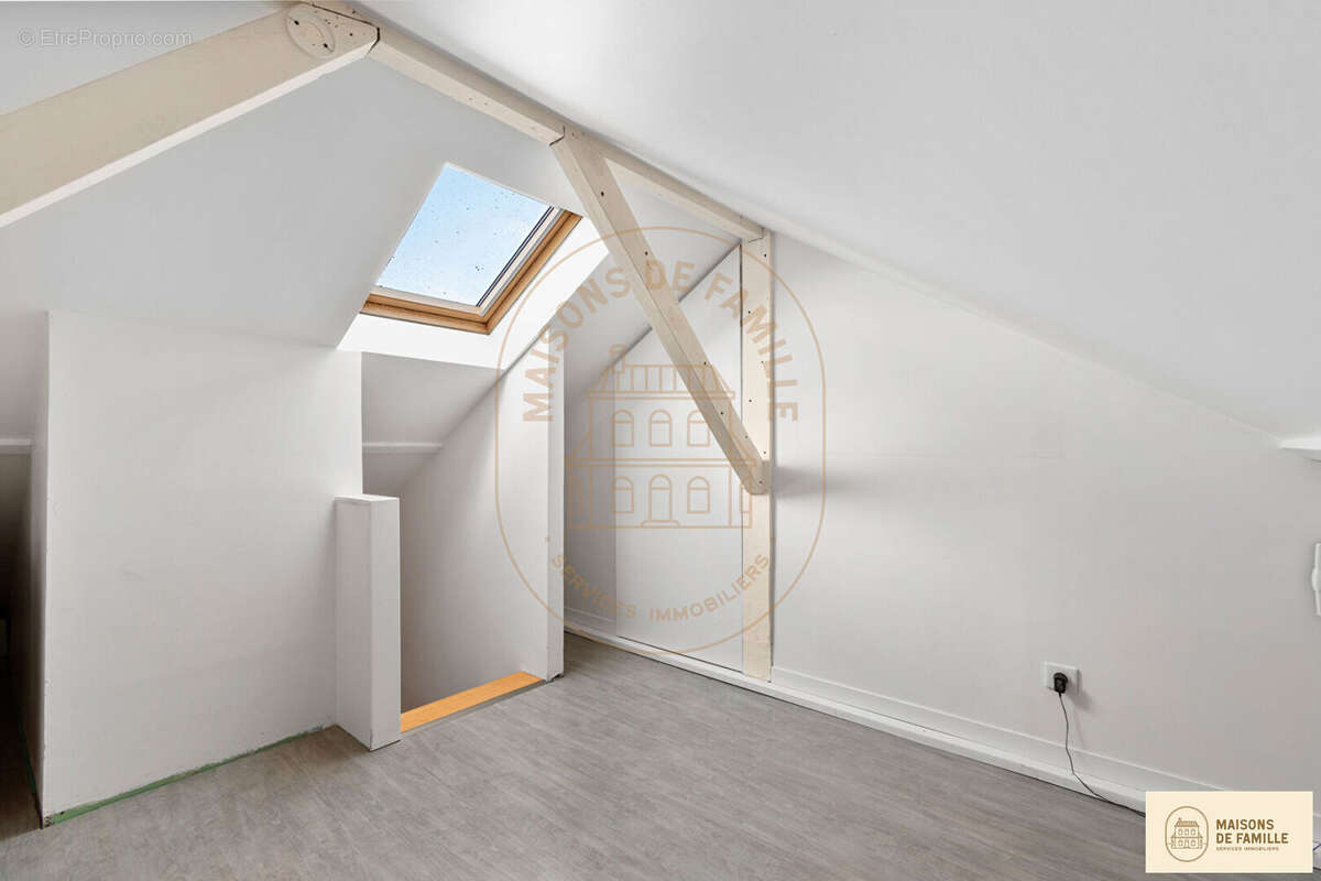 Maison à LE VESINET