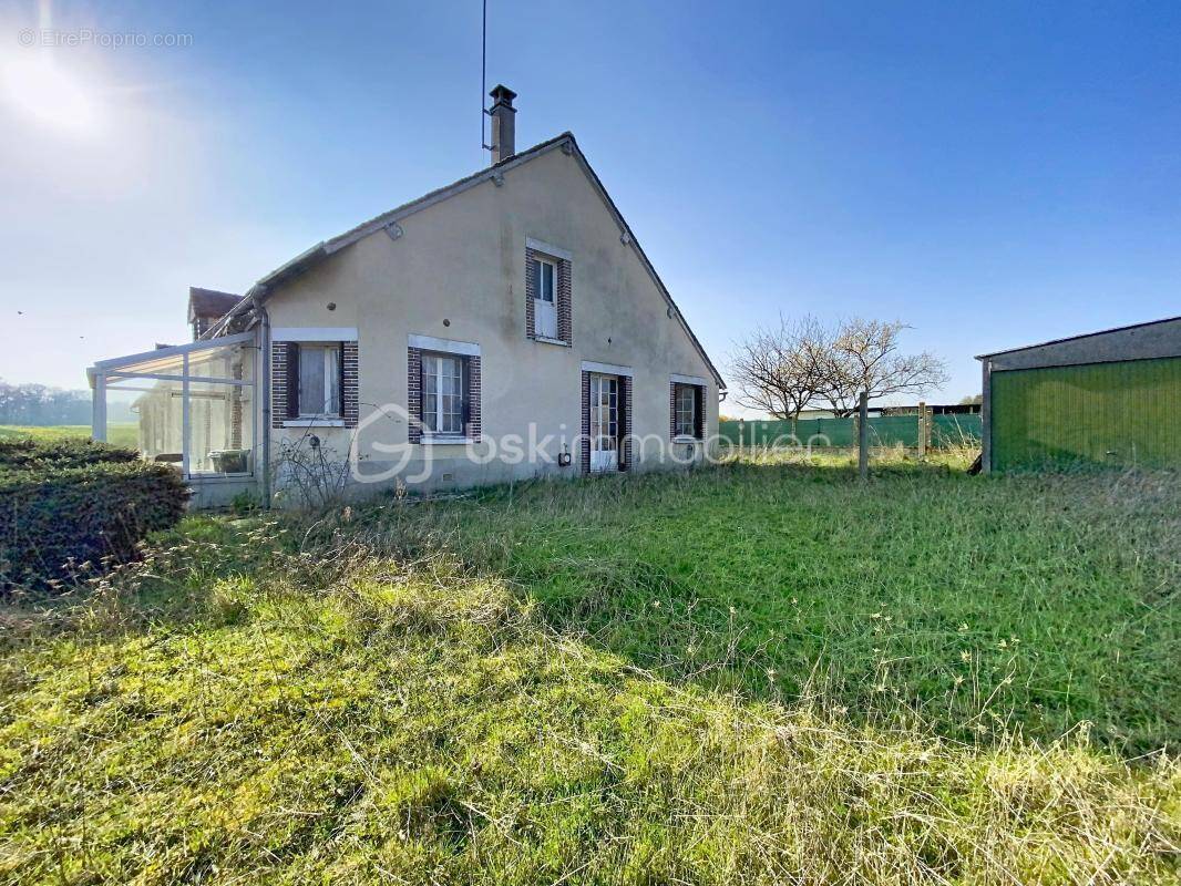 Maison à CHAMBEUGLE