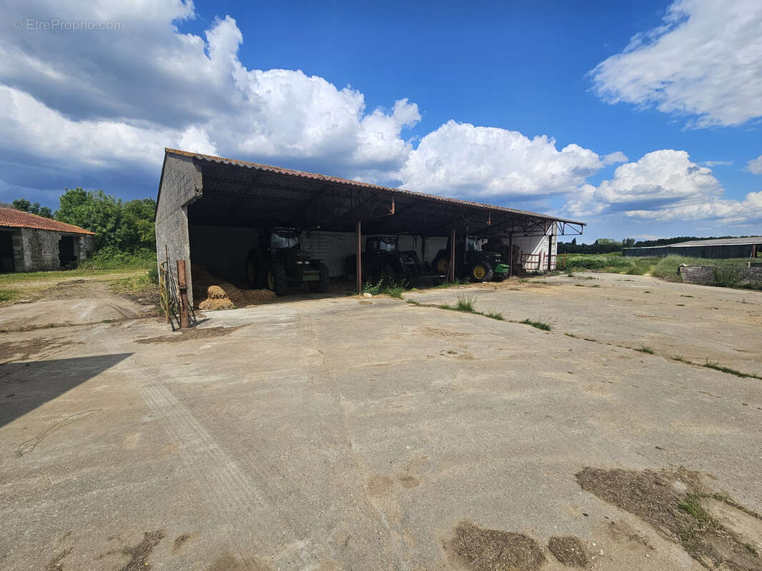 Maison à CORME-ECLUSE