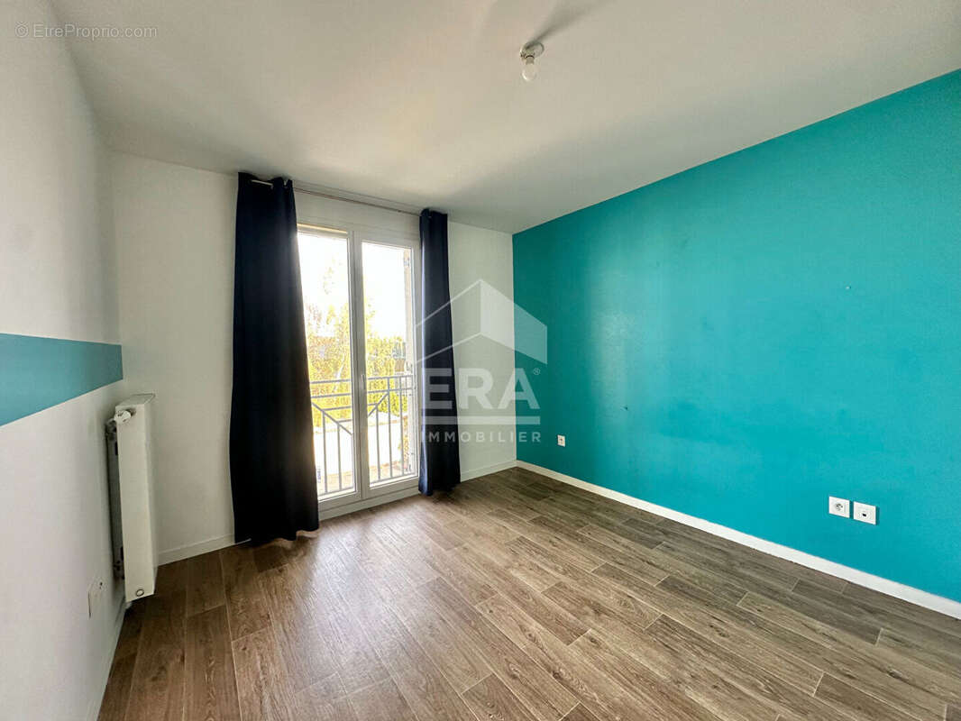 Appartement à SARTROUVILLE