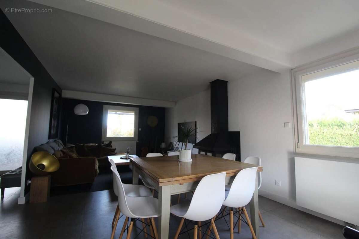 Maison à FONTAINE-LES-DIJON