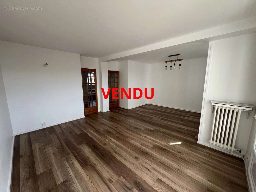 Appartement à SAINT-ETIENNE