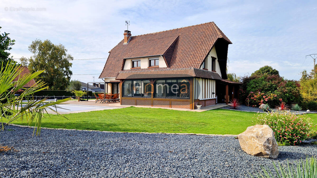 Maison à SAINT-NICOLAS-D'ALIERMONT