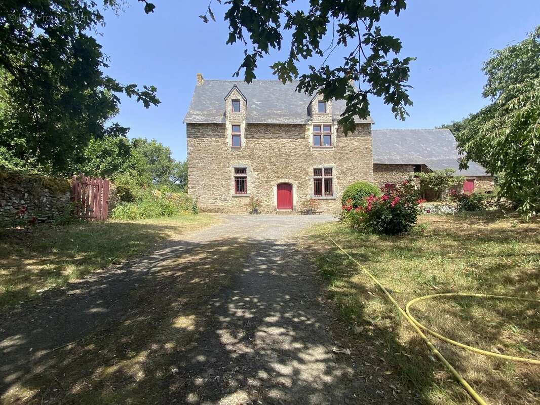 Charmant manoir restauré en Mayenne - photo 22
