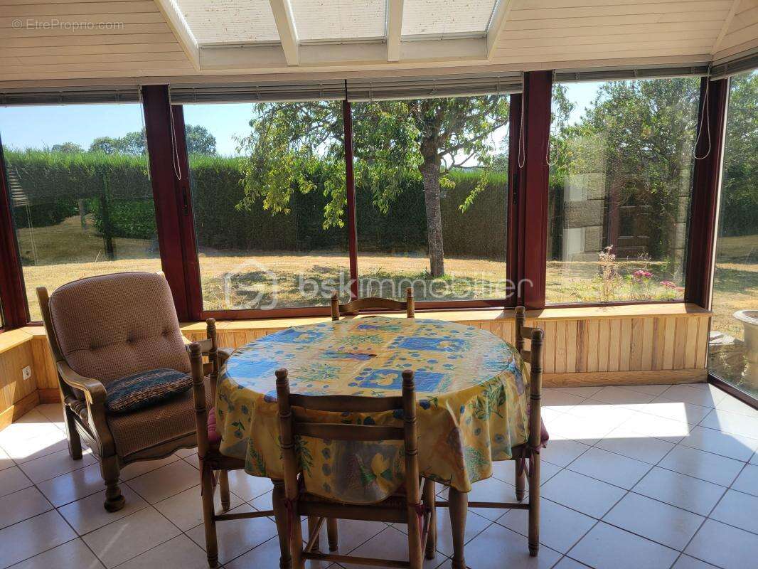2 Maisons avec fort potentiel sur plus de 1 hectare - photo 4