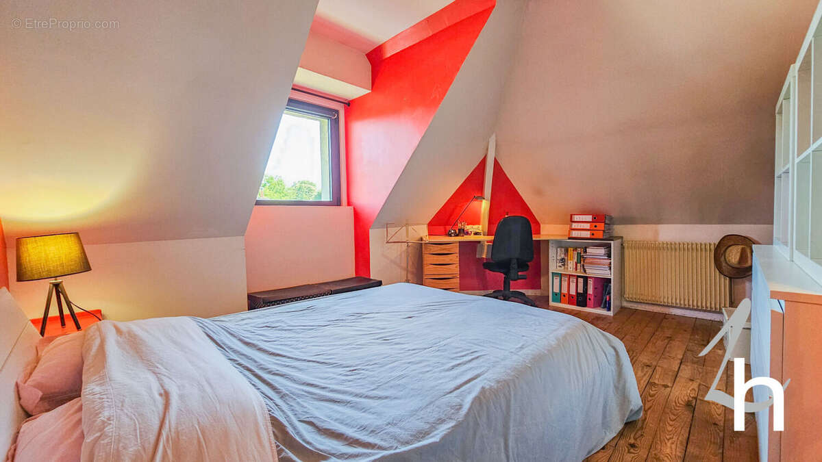 Maison à SAINT-CONTEST